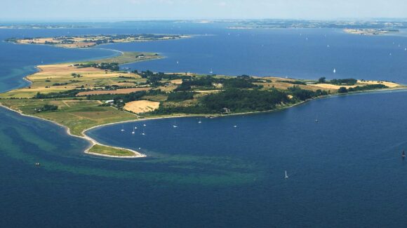 Alt er vand ved siden af ÆRØ Alt er vand ved siden af ÆRØ